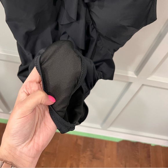 Blooming Jelly Women's Tummy Control Swimsuit ruffle black one piece 💜 - Picture 9 of 9